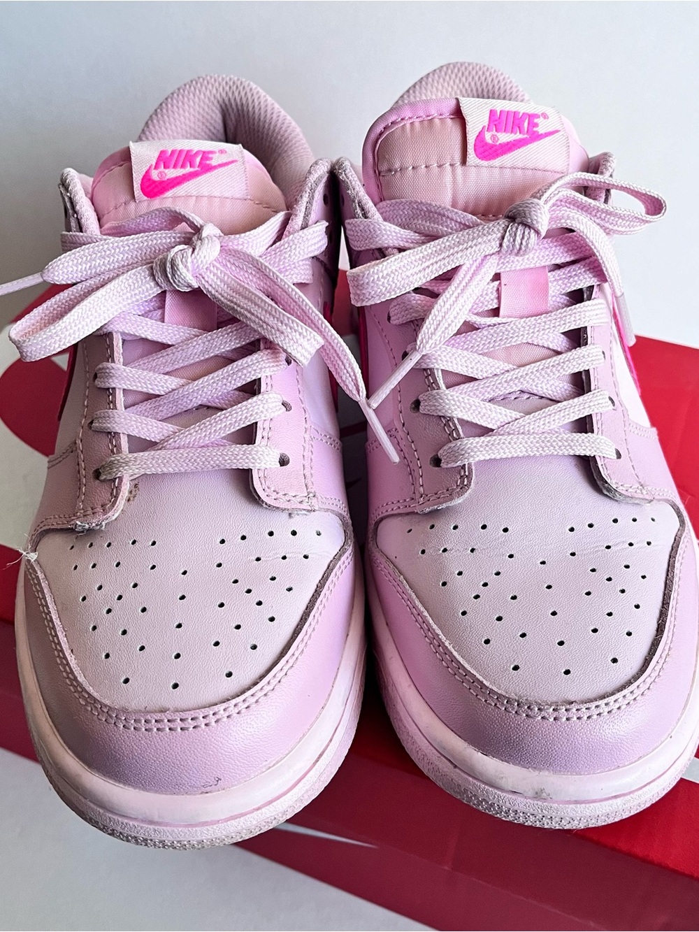 Triple Pink Nike Dunks W8 - Picture 4 of 6